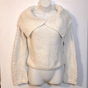 Trendy White Angora Blend Sweater
